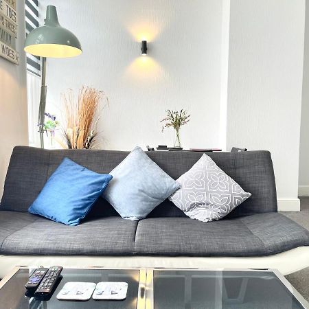 Modern Family Apartment Free Parking And Gym By Beach Bournemouth Zewnętrze zdjęcie