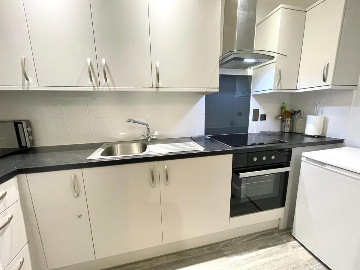 Modern Family Apartment Free Parking And Gym By Beach Bournemouth Zewnętrze zdjęcie